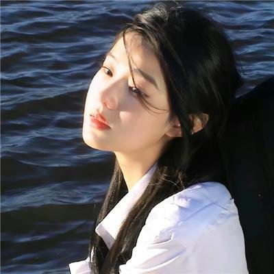 四月的女儿